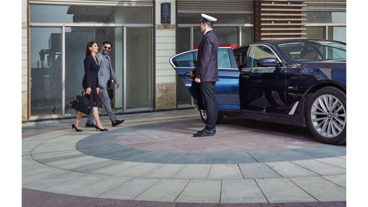 Experience Seamless Airport Transfers and Luxury Car Rentals with Avis India